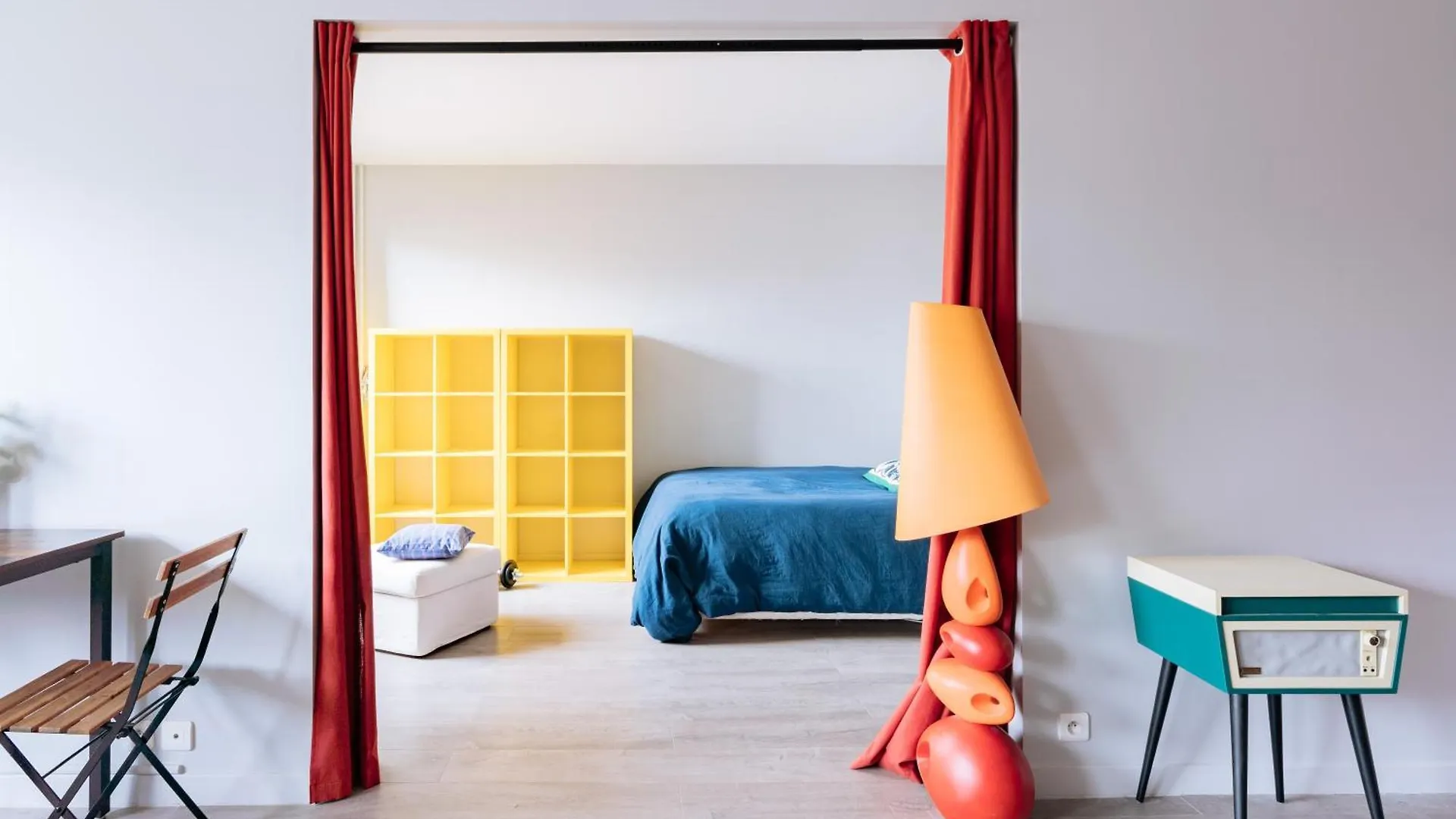 Exuberant 1Bd Apartment Near Canal Saint-Martin! 巴黎