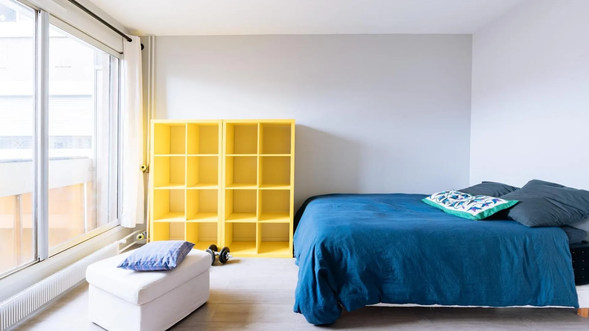 Exuberant 1Bd Apartment Near Canal Saint-Martin! Paris